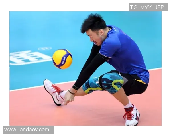 从零基础到排球高手：全面提升力量与技巧的实用指南