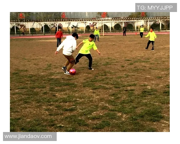 稷山足球崛起之路:激情与梦想交织的绿茵传奇 稷山足球崛起之路:激情与梦想交织的绿茵传奇